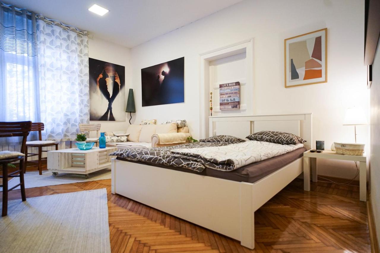 Apartment Park Belgrado Exterior foto